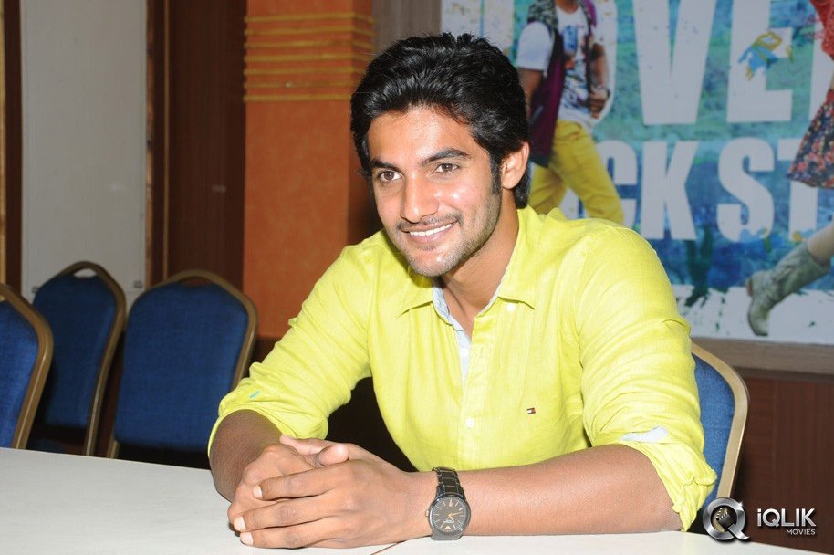 Aadi-Pyaar-Mein-Padipoyane-Press-Meet-Photos